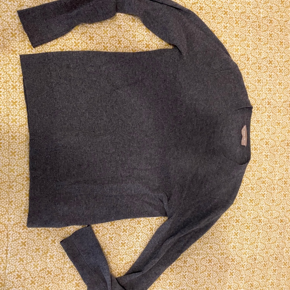 Everlane Cashmere Sweater - Gray Small